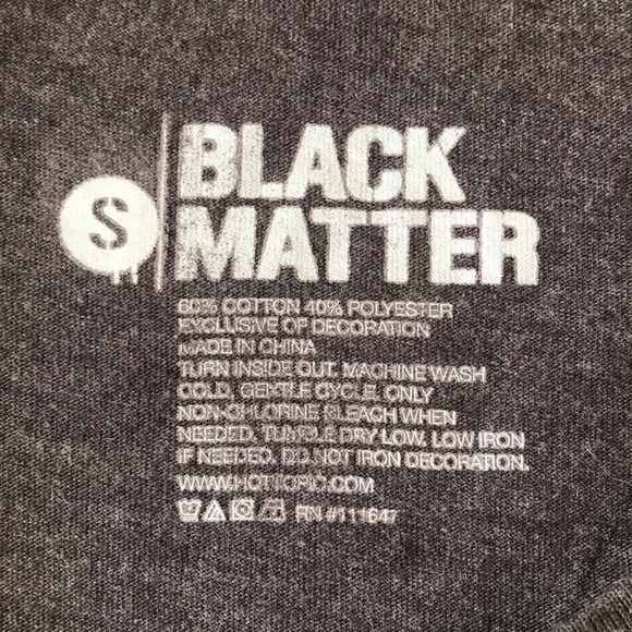 Black Matter Reversible Sequin I Love You Short Sleeve T-shirt‎ - Picture 5 of 7